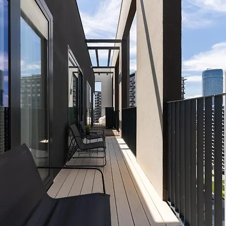 Apartment Bw Spacious Riverview *